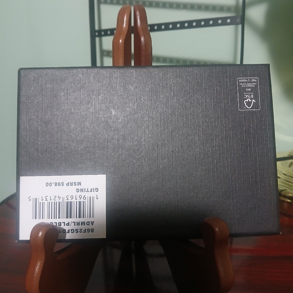 NIB Michael Kors Set - Picture 3 of 3